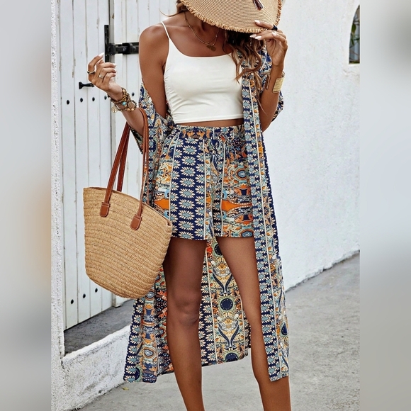 Women's Floral Print Open Front Jacket And Shorts Set - Picture 7 of 7